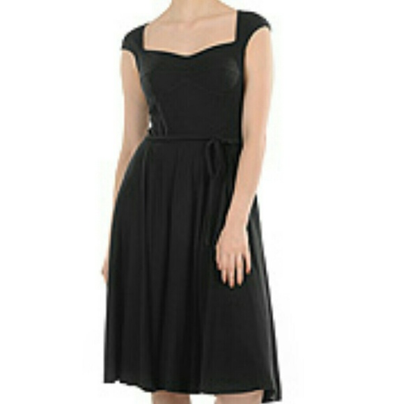 Eshakti corset style dress!