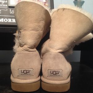 Uggs, beige