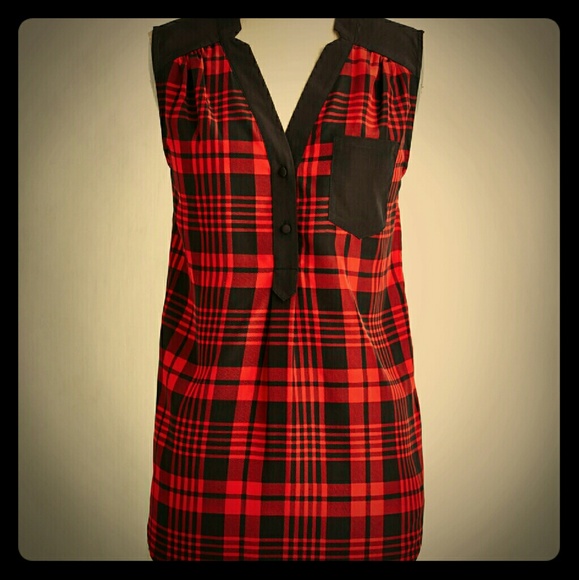 Red and black plaid tunic!