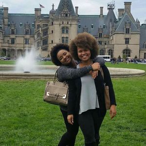 Meet your Posher, Adrienne