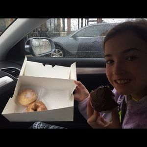 Meet your Posher, Brooke