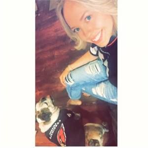 Meet your Posher, Riley