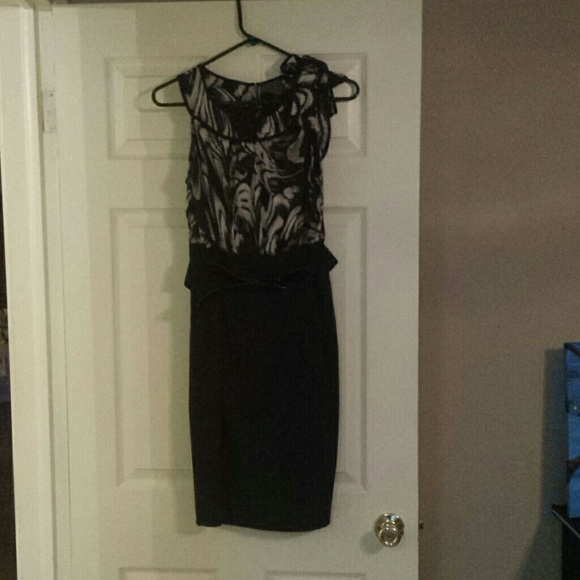 AB Studio sleeveless belted empire dress.