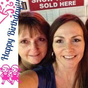 Meet your Posher, Dana