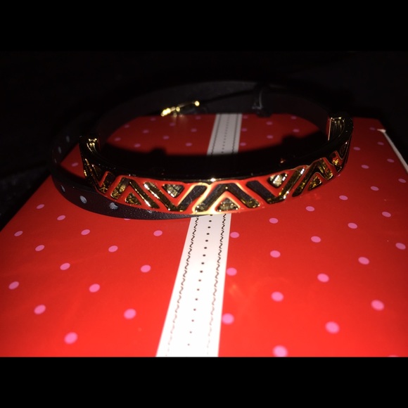 Leather bracelet