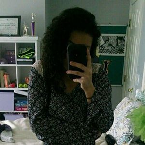 Meet your Posher, Janelle