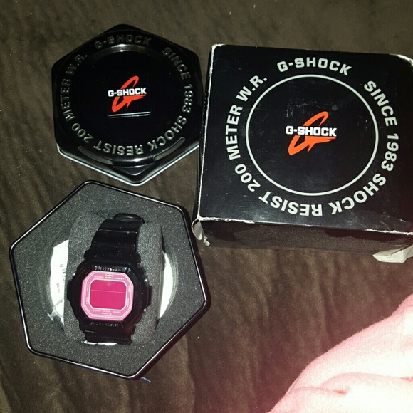 Pink and black baby g shock authentic