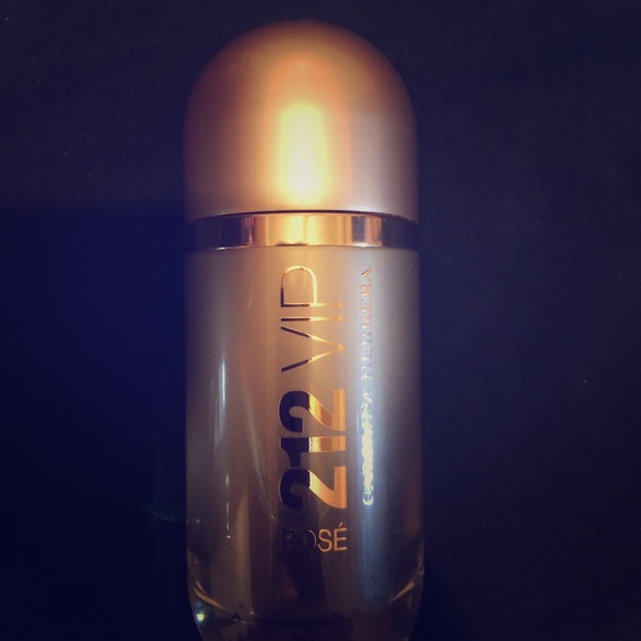 212 VIP PINK ROSE PERFUME BY CAROLINE HERRERA