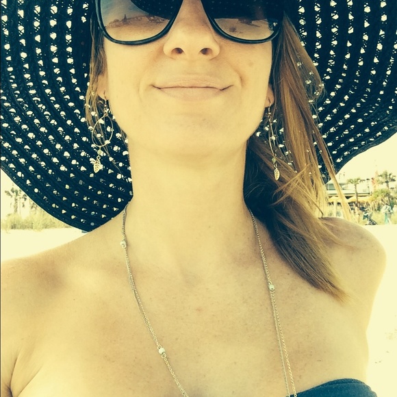 Meet your Posher, Melissa