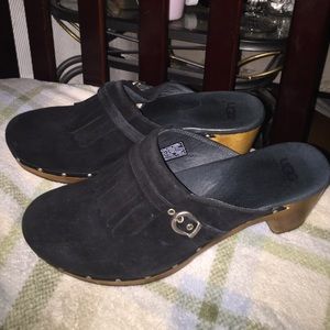 Ugg Clogs