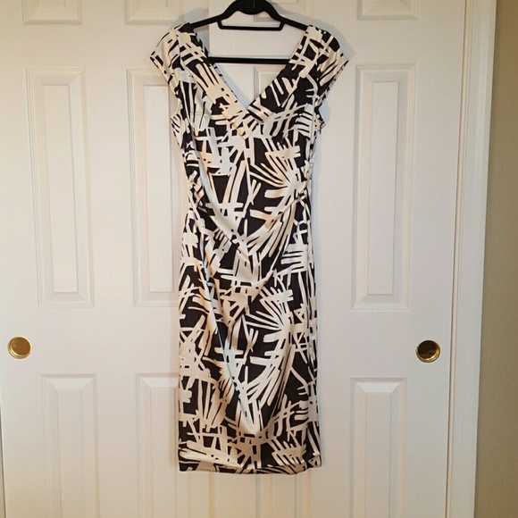 Maggie London Curve Flattering Midi Dress