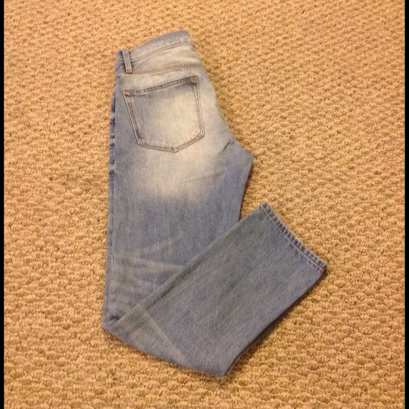 Gap Boyfriend Jeans - Picture 4 of 4