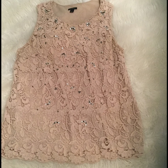 Gorgeous sleeveless top!