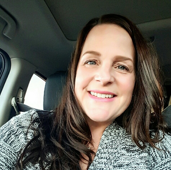 Meet your Posher, Rebecca