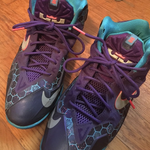 Nike Shoes - 💜PRELOVED NIKE LABRONS💜7 YOUTH