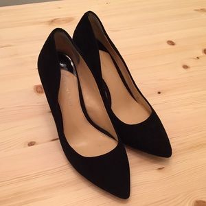 Gianni Bini black heels