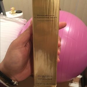 SOLD! Donna Karan Cashmere Mist Gold Essence
