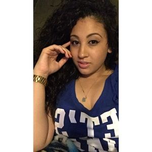 Meet your Posher, Amanda