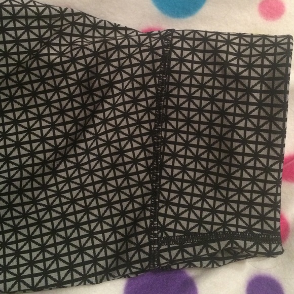 Lululemon size 6 leggings
