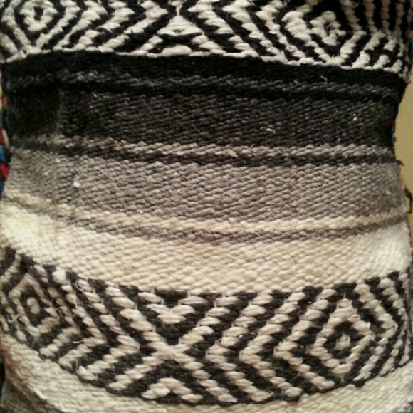 💗💗💗SOLD💗💗💗grey- boho, hippie crossbody bag - Picture 2 of 3