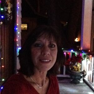 Meet your Posher, Lynn