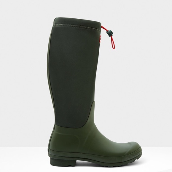 Hunter neoprene rain boots in olive green. size 6 - Picture 2 of 4