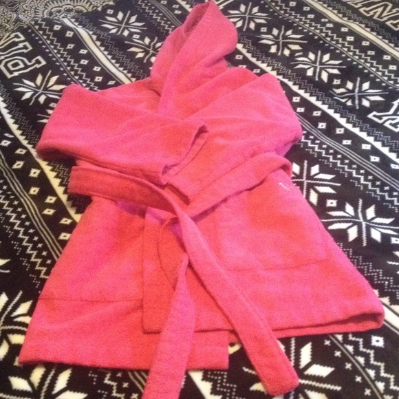 🎀New-VS/Pink Terry Cloth Robe! Rare!🎀