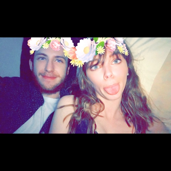 Meet your Posher, Kimberly. 💋 - Picture 5 of 5