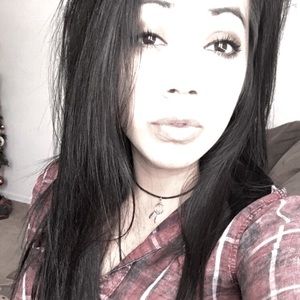 Meet your Posher, Dana