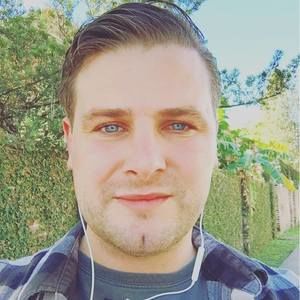 Meet your Posher, Daniel