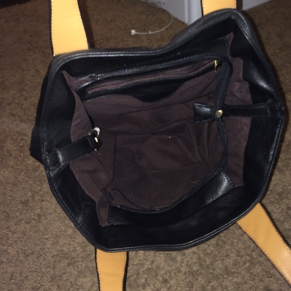 Purse - Picture 3 of 4
