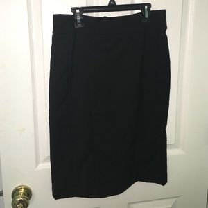 H&M black pencil skirt