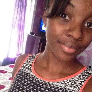 Meet your Posher, Nikita