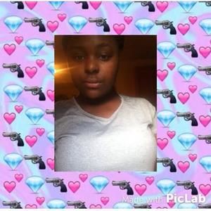 Meet your Posher, Kierra