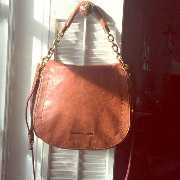Michael Kors Saddle Bag