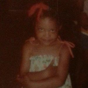 Meet your Posher, Adia