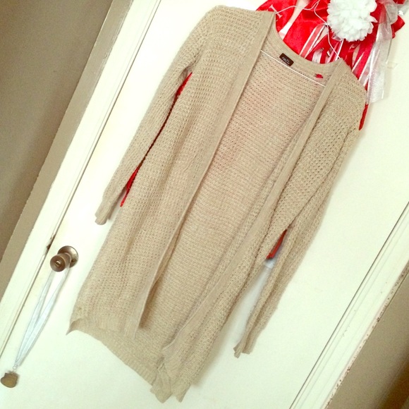 Tan Cardigan 💗💗 - Picture 1 of 1