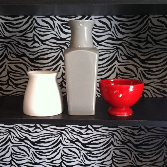 Bundle of 3: Porcelain Decorative Pieces