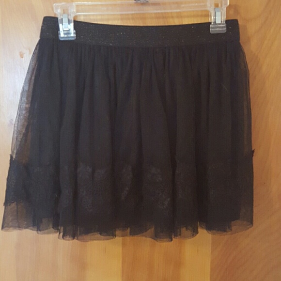 Everything must go- OFFERS- skirt