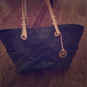 Michael Kors handbag
