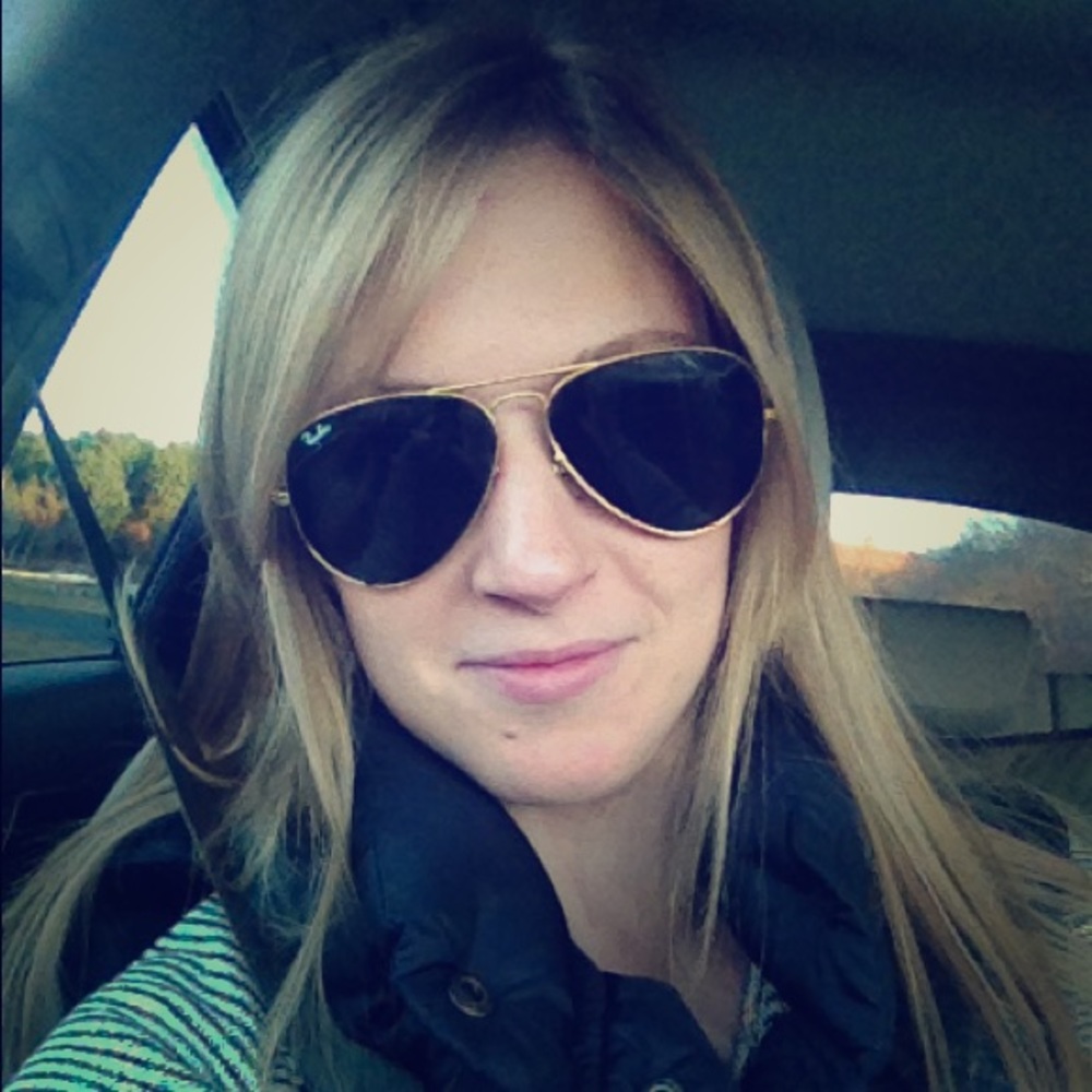 Meet your Posher, Melissa