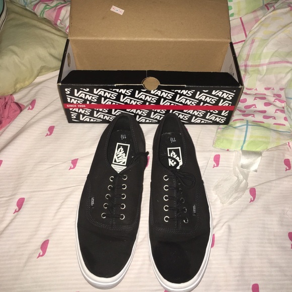 Black vans