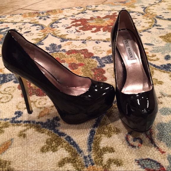 Steve Madden heels