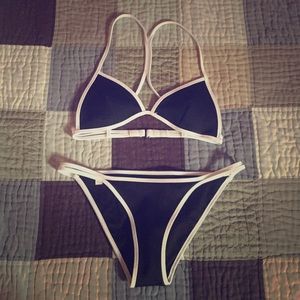 *RESERVED* TRIANGLE TOP & NEOPRENE STRING BOTTOM