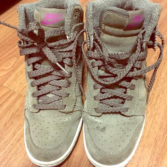 Nike Sky High Dunks