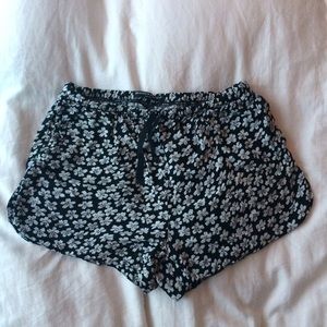 SOLD BM Eve shorts