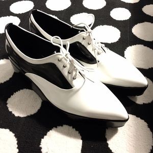 Charles & Keith Black and White Flatform Oxfords