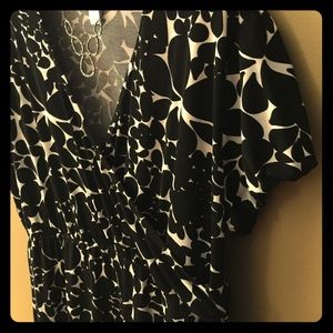 XL BODYSHAPING V-Neck Faux Wrap Floral Dress