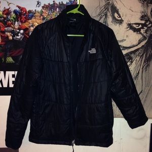 Fairly new North Face jacket ❄️