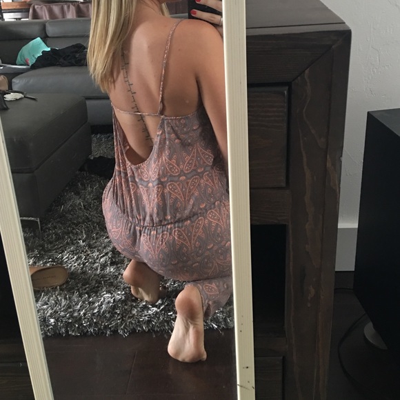 🚫 SOLD - Picture 2 of 3